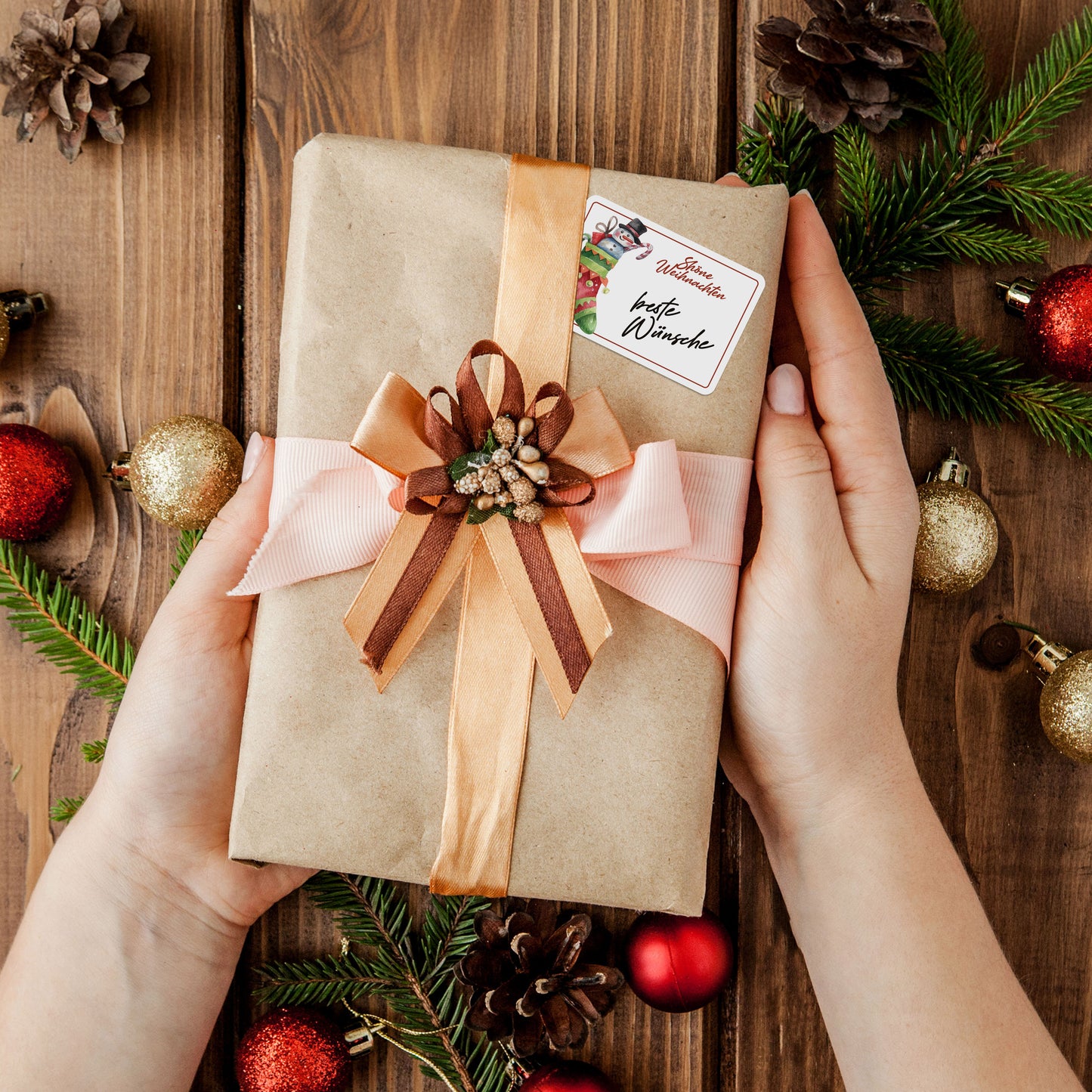 colortouch Aufkleber zum Beschriften Weihnachten, 250 St Beschriftbar Weihnachten Sticker, 37*55 mm Rechteckig Rolle Weihnachtsetiketten, Weihnachtsaufkleber für Weihnachtsdeko, Geschenktüten, Schnee